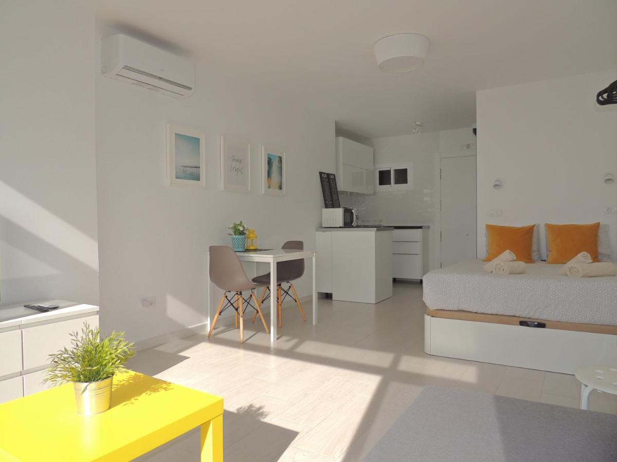 Puertosol Studio 102 Beach Playa - Sea Views Vistas Mar Бенальмадена Экстерьер фото